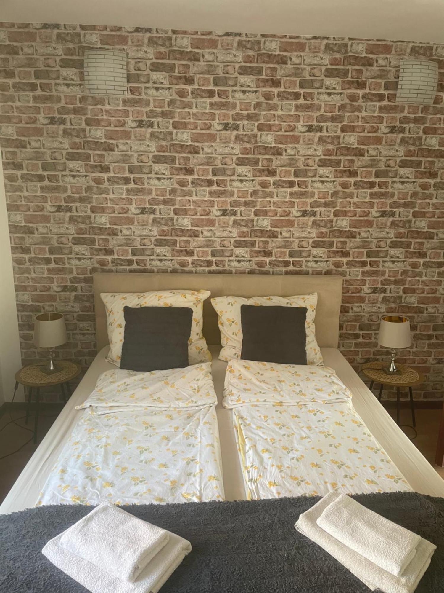אלבלאג Lorin Prestige Apartament מראה חיצוני תמונה